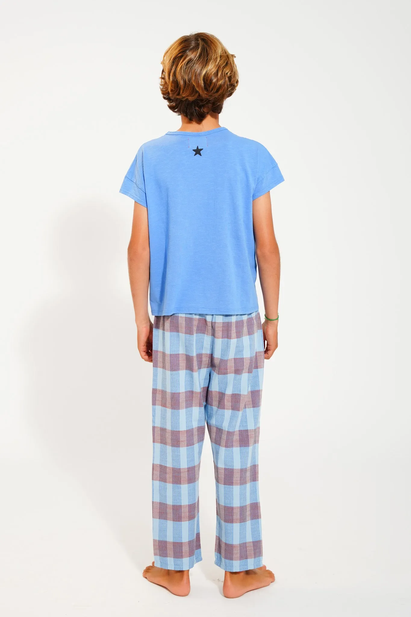 t'shirt | blue w/ "feelin' alive" print